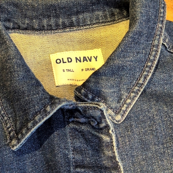 Old Navy denim jacket - Picture 2 of 6